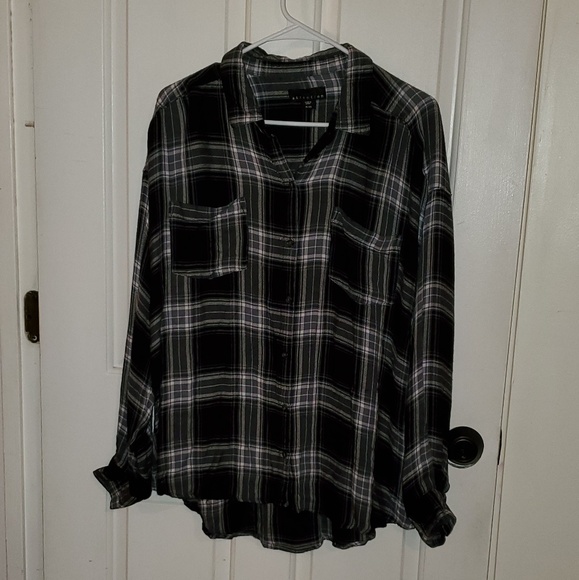 attention Tops - 💚 Attention plaid shirt